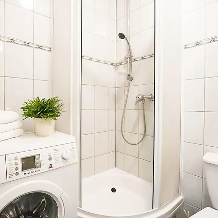 Vacationclub - Towarowa 18 Apartament 21 Колобжег